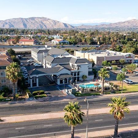 Mainstay Suites Moreno Valley Near March Air Reserve Base Bagian luar foto