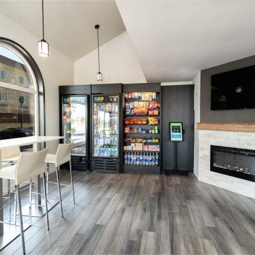 Mainstay Suites Moreno Valley Near March Air Reserve Base Bagian luar foto
