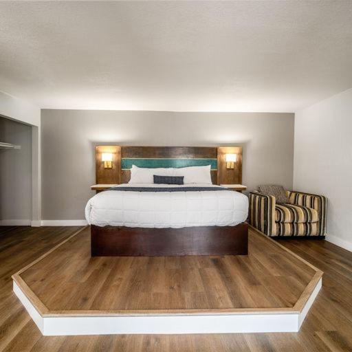 Mainstay Suites Moreno Valley Near March Air Reserve Base Bagian luar foto